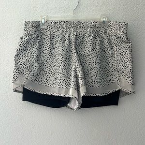 Women's athletic shorts - RBX